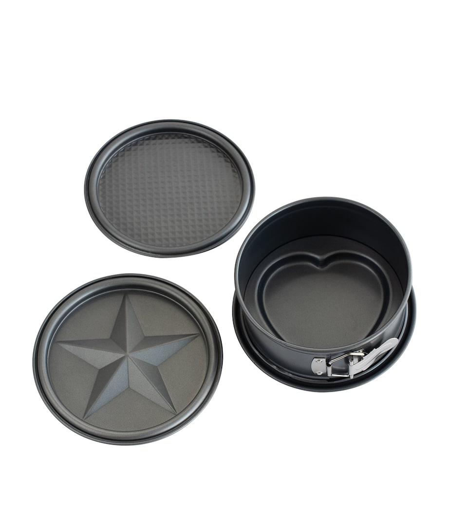 Nordic Ware Carbon Steel Springform Cake Tin Set (19.5cm)