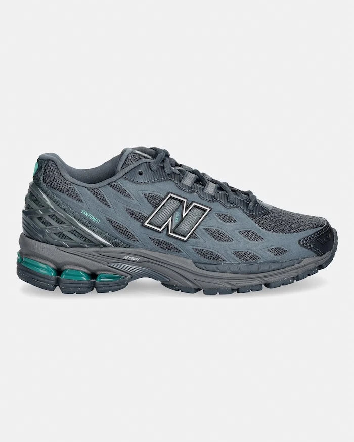 New Balance 1906 Sneakers