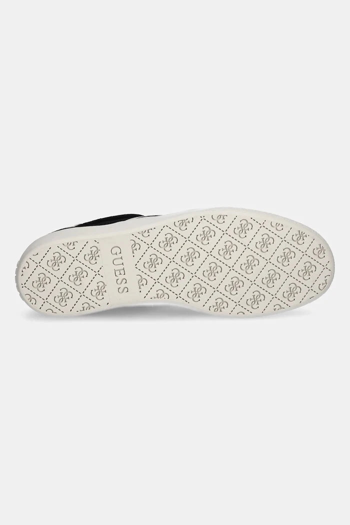 Маратонки Guess NOLA III