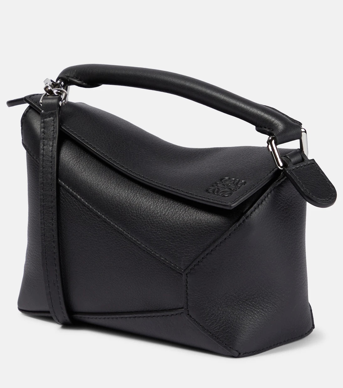 Loewe - حقيبة توت Puzzle Edge Mini من الجلد