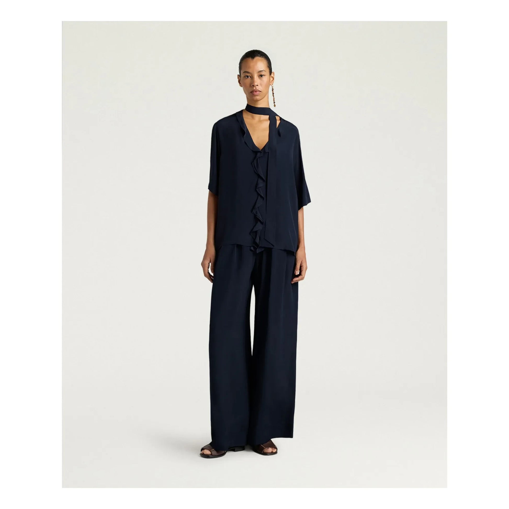 Momoni - Salvia short-sleeve blouse | Navy blue