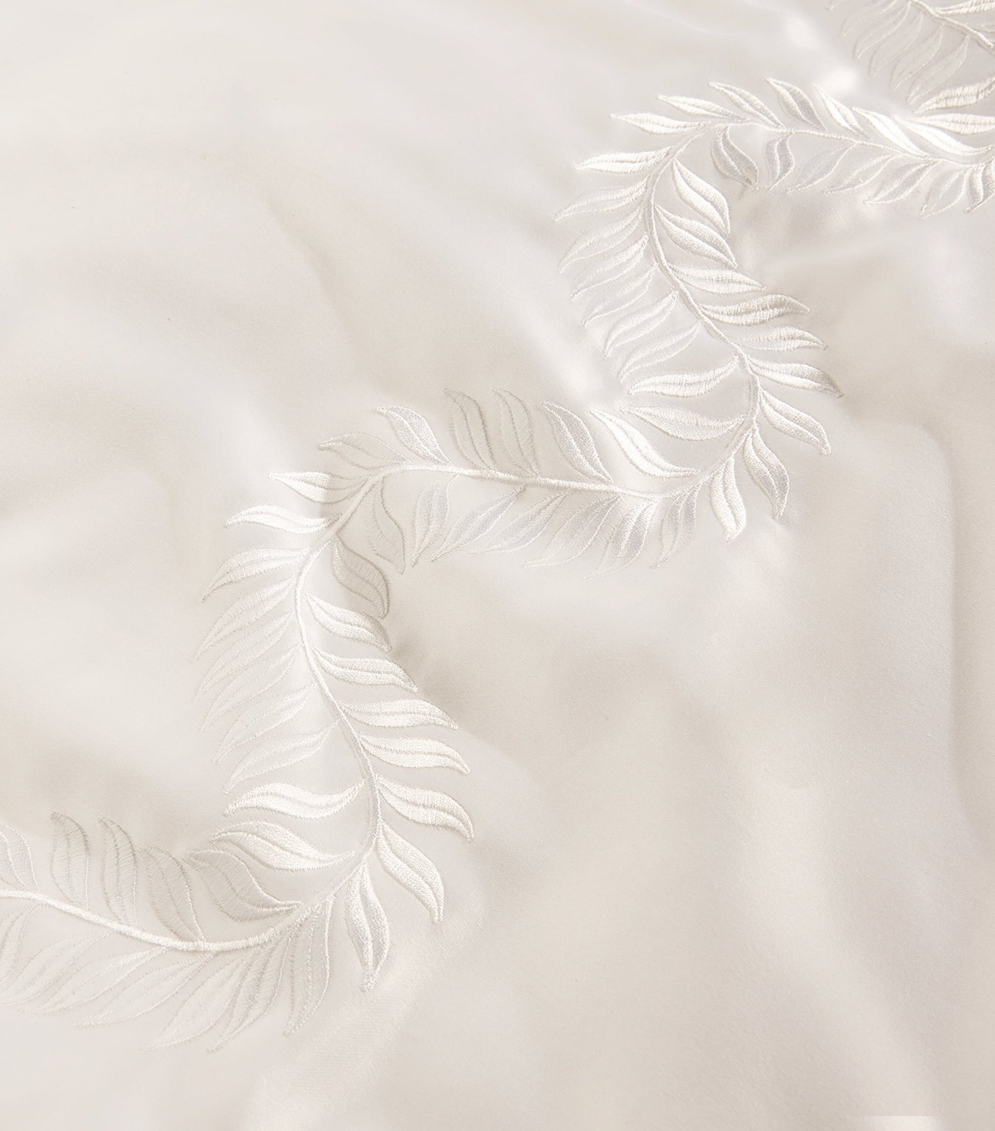 Cotton Embroidered Laurels King Duvet Cover (230cm x 220cm)