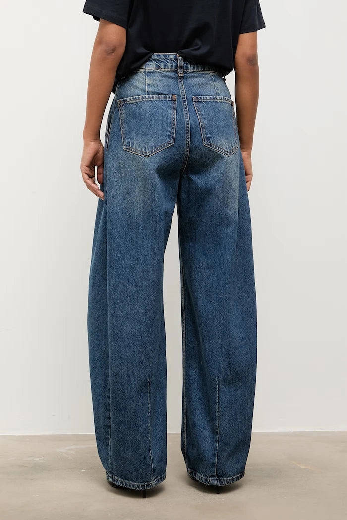 Answear.LAB wide leg kadın jean