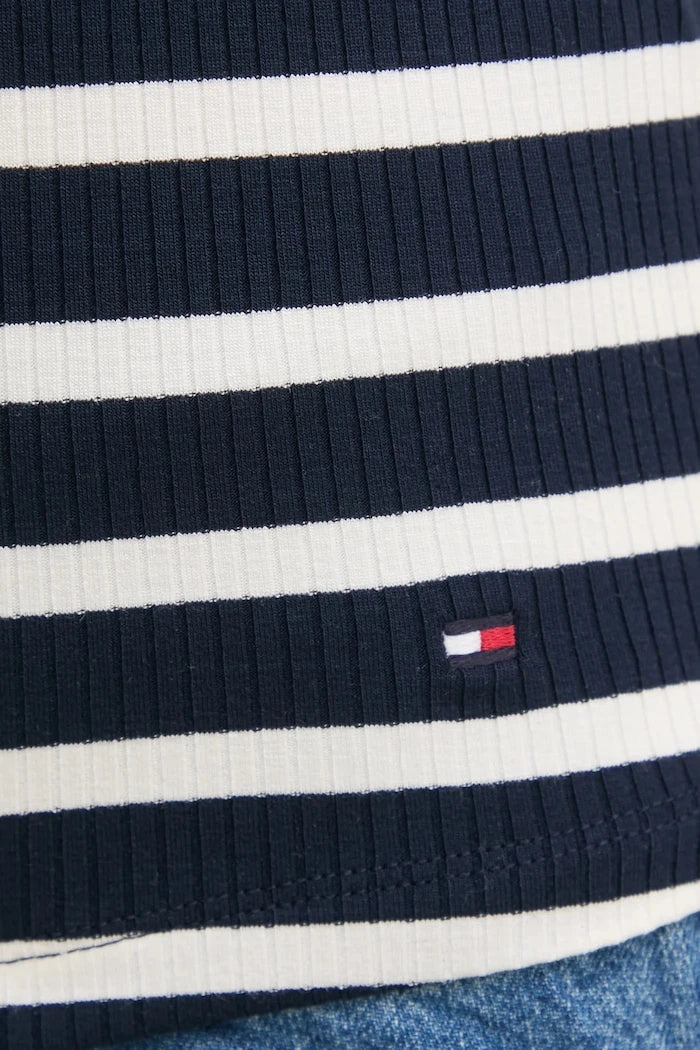 Топ Tommy Hilfiger