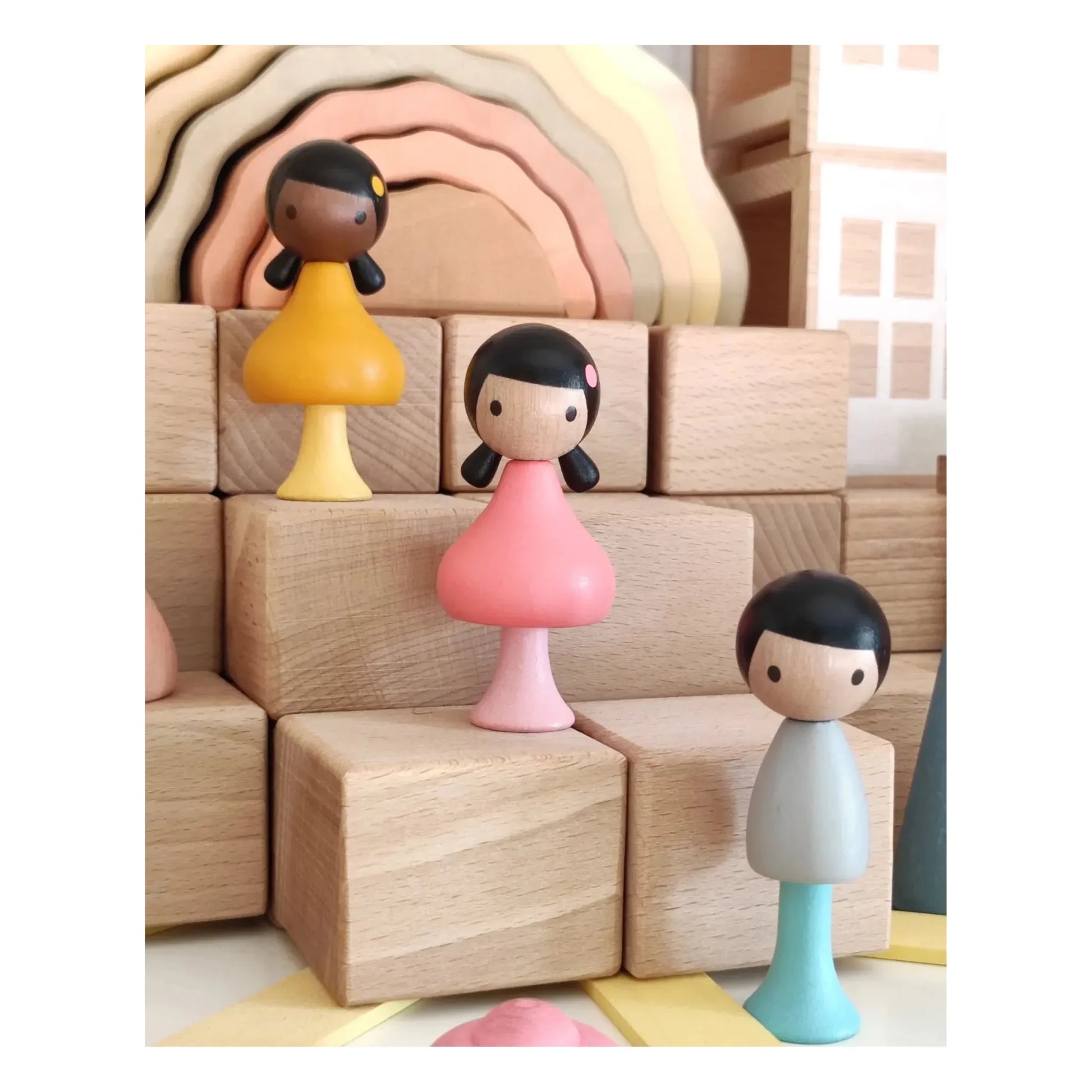 Clicques - S&amp;J wooden figures