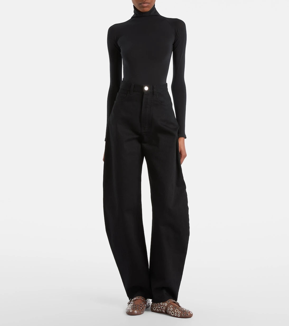 Alaïa - Embellished leather ballet flats