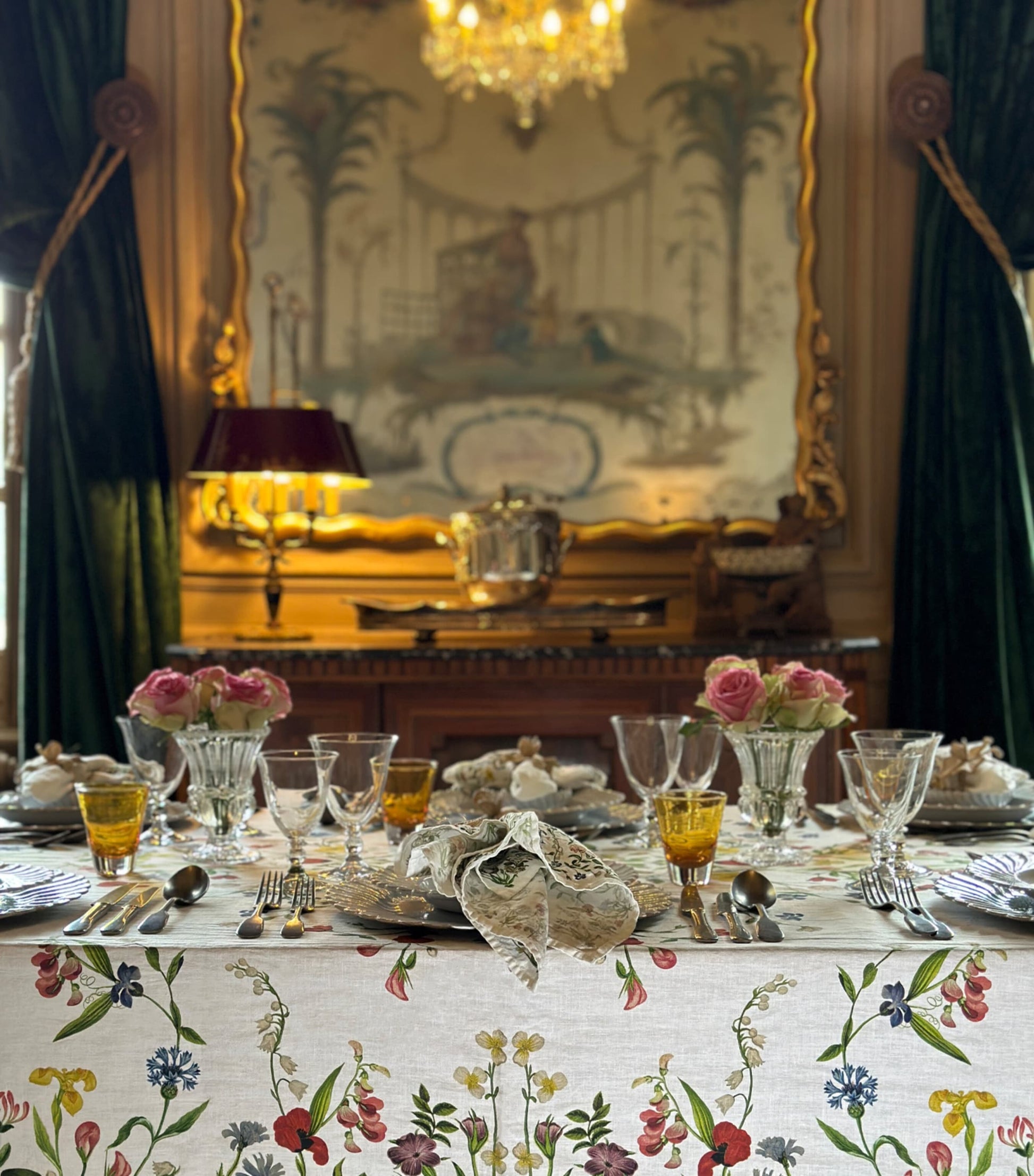 Summerill & Bishop Linen Botanical Wildflower Tablecloth (165cm x 380cm)