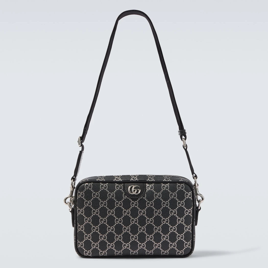 Gucci - حقيبة كتف GG مزينة بالجلد
