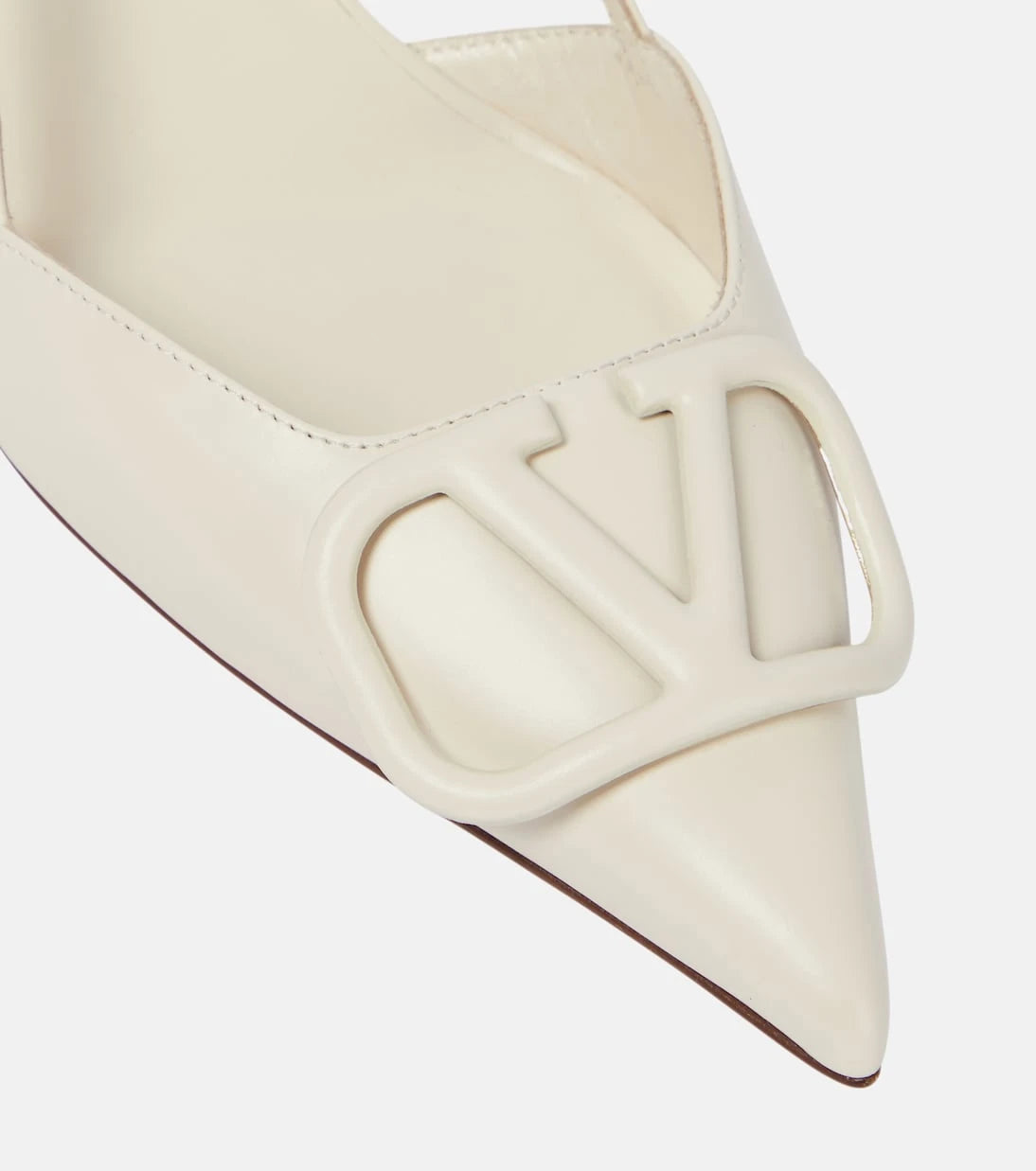 Valentino Garavani - VLogo leather slingback pumps