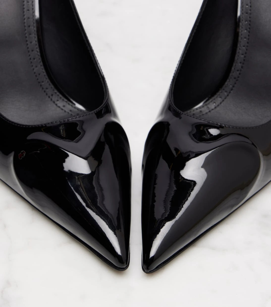 Alaïa - Le Cœur 3D 90 patent leather pumps