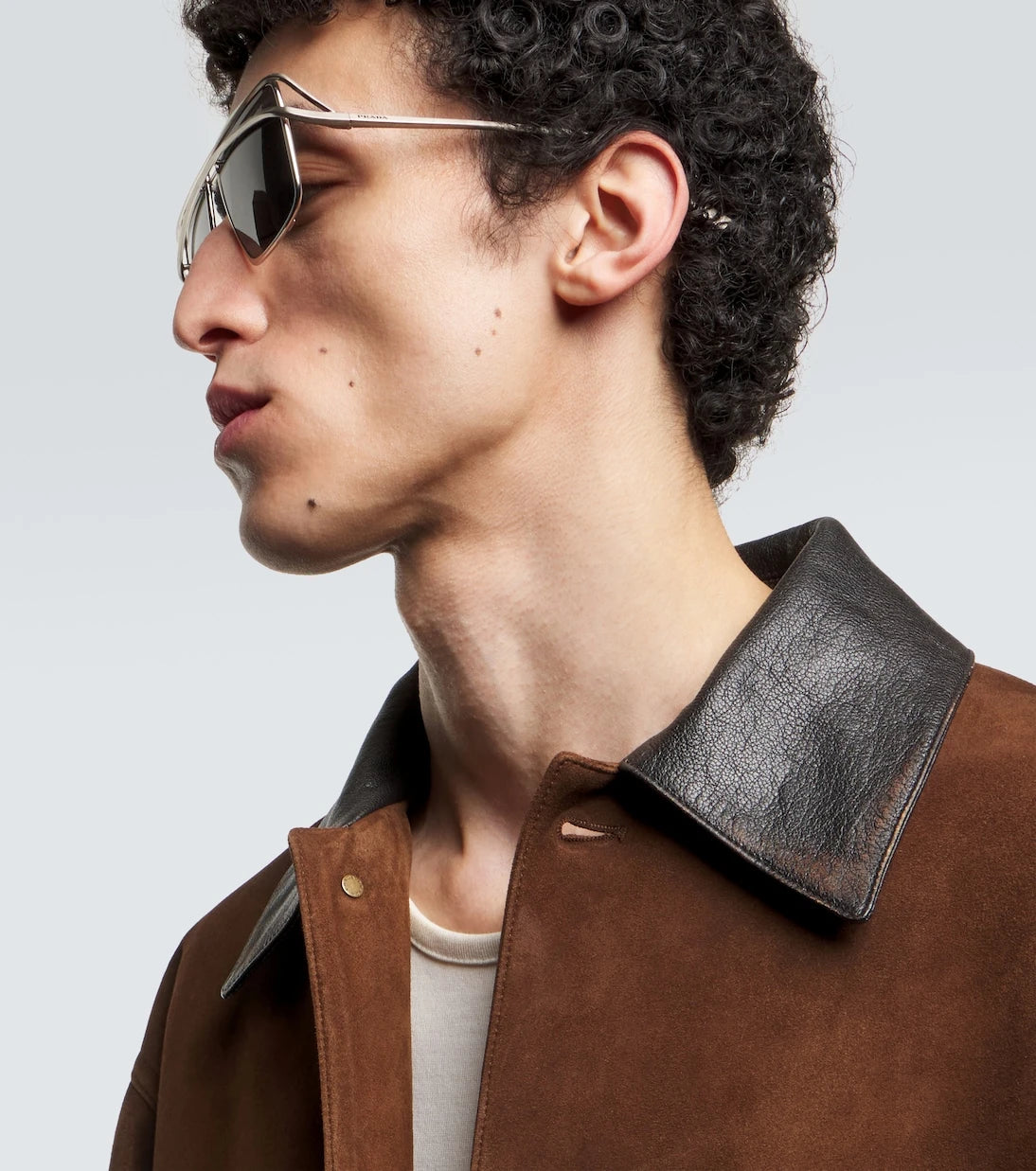 Prada - نظارة شمسية مربعة