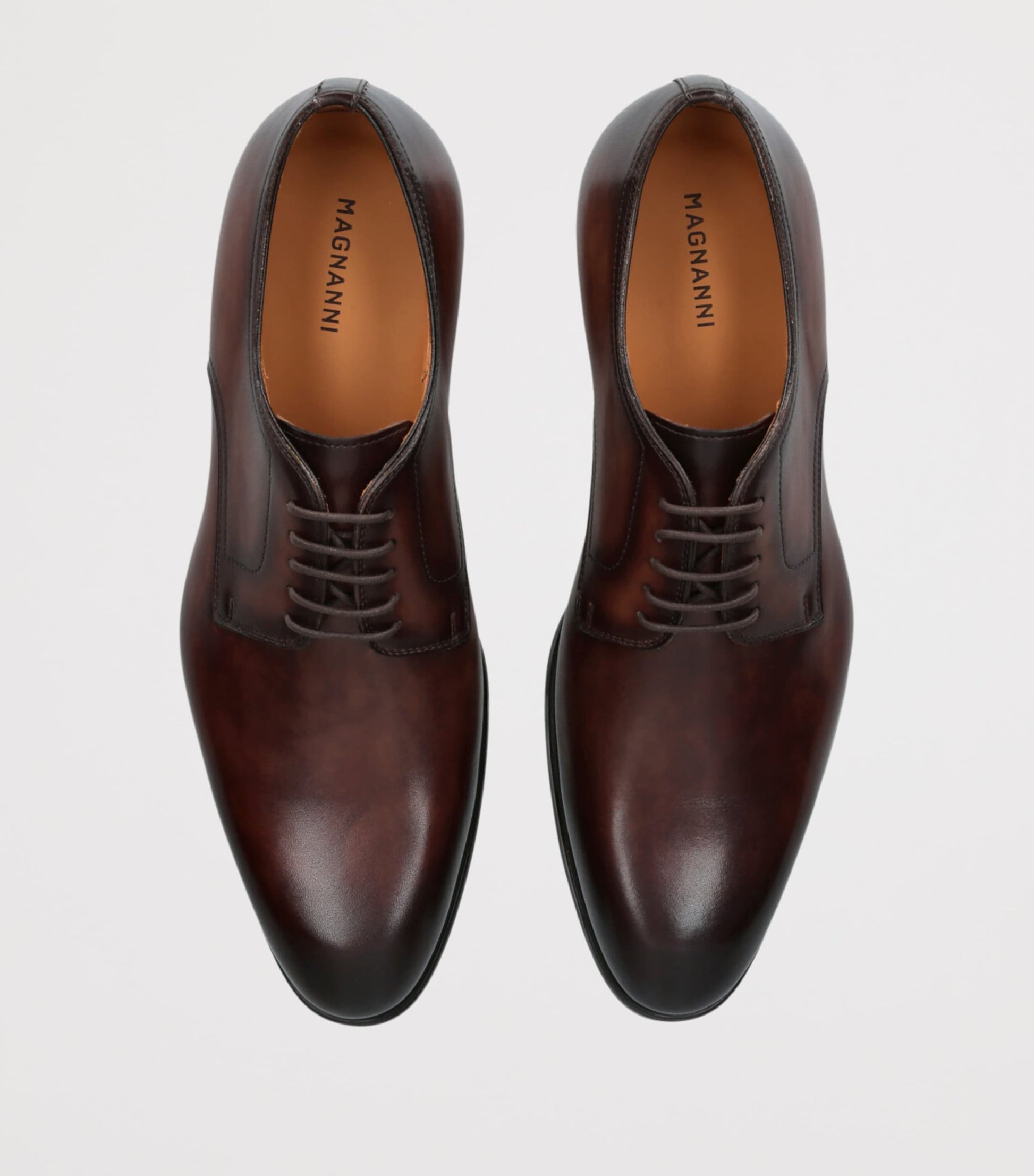 Magnanni Leather Derby Shoes