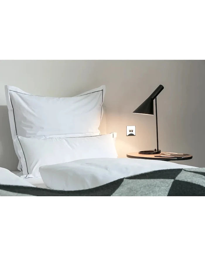 Louis Poulsen paslanmaz çelik masa lambası AJ Table Lamp
