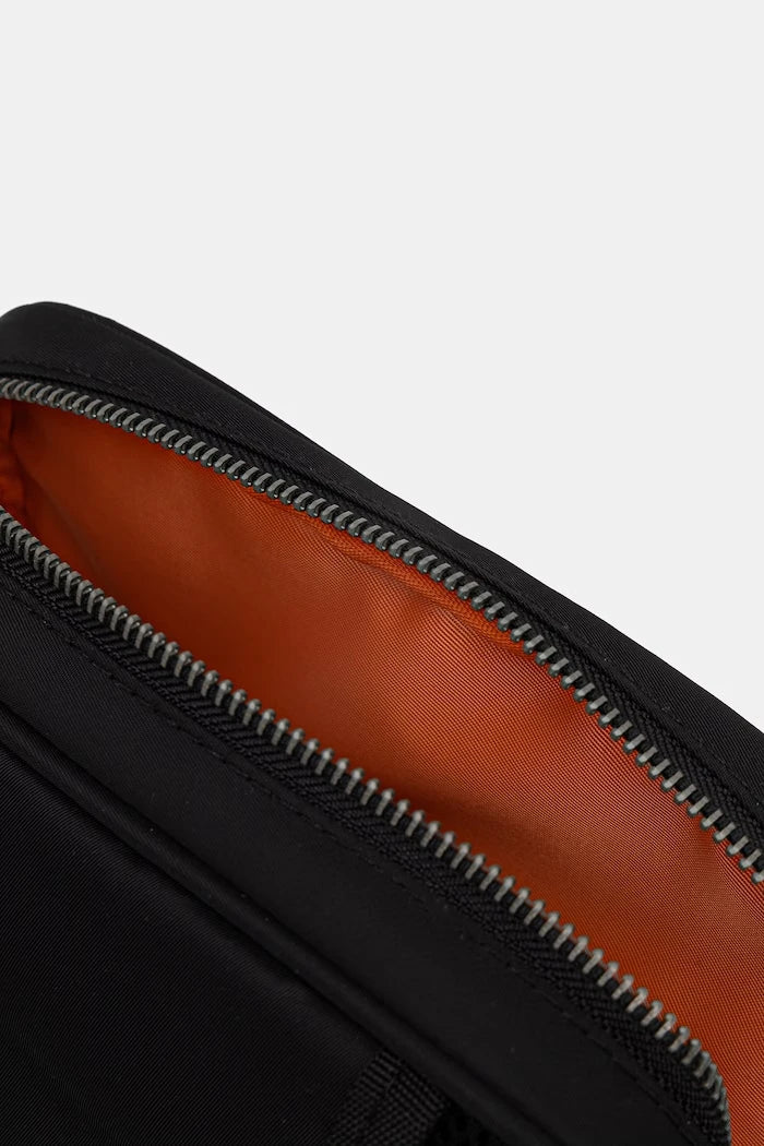 Чанта през рамо Alpha Industries Label Sling Bag