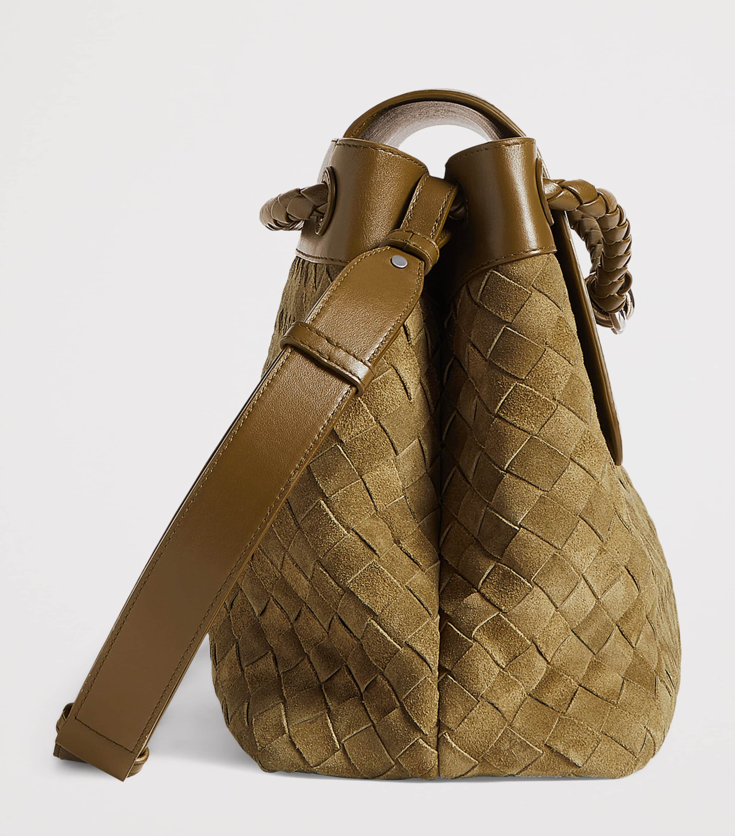 Bottega Veneta Leather Andiamo Messenger Bag