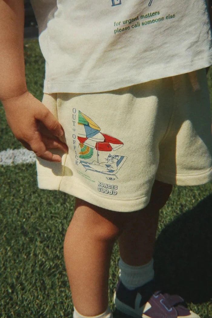 Konges Sløjd çocuklar için pamuklu eşofman tarzı kısa şort LOU SWEAT SHORTS OCS