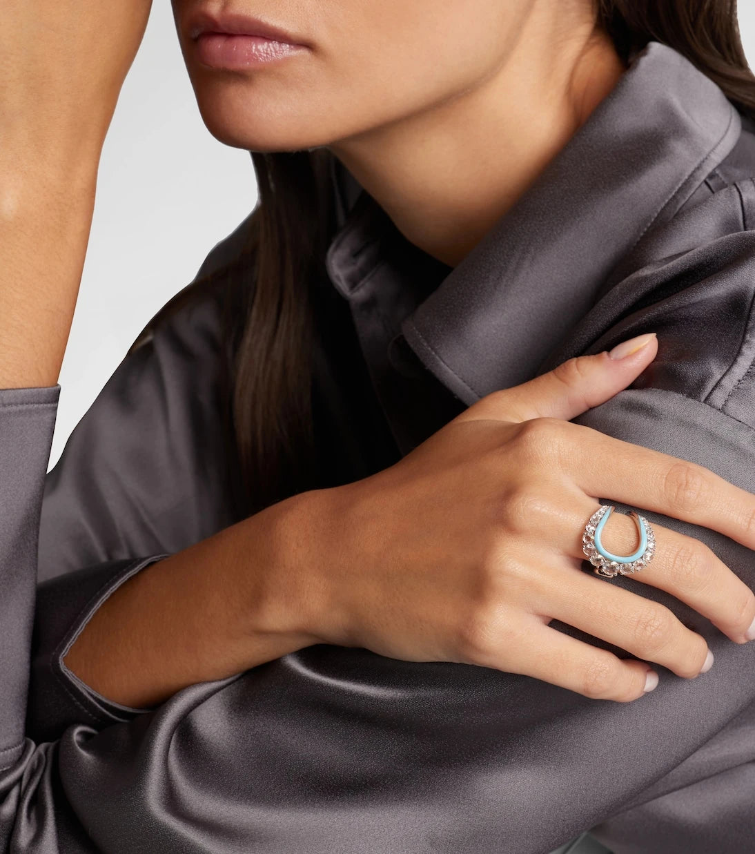 Kamyen - Moonlight 18kt white gold ring with diamonds and enamel