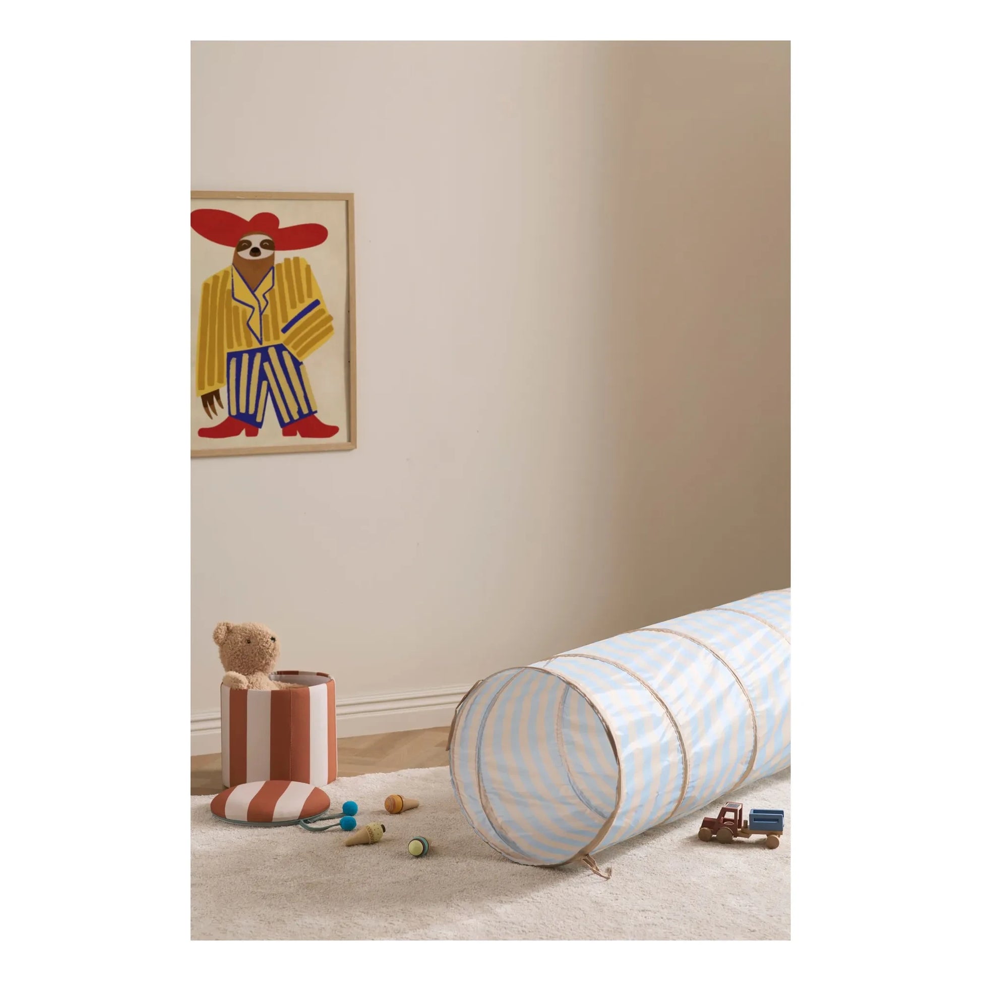 Kid's Concept - Striped tunnel