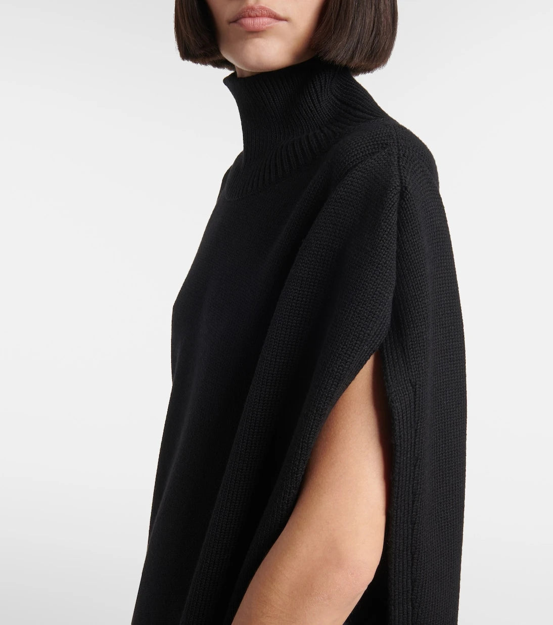 Alaïa - سترة بياقة عالية غير متناظرة ذات كاب