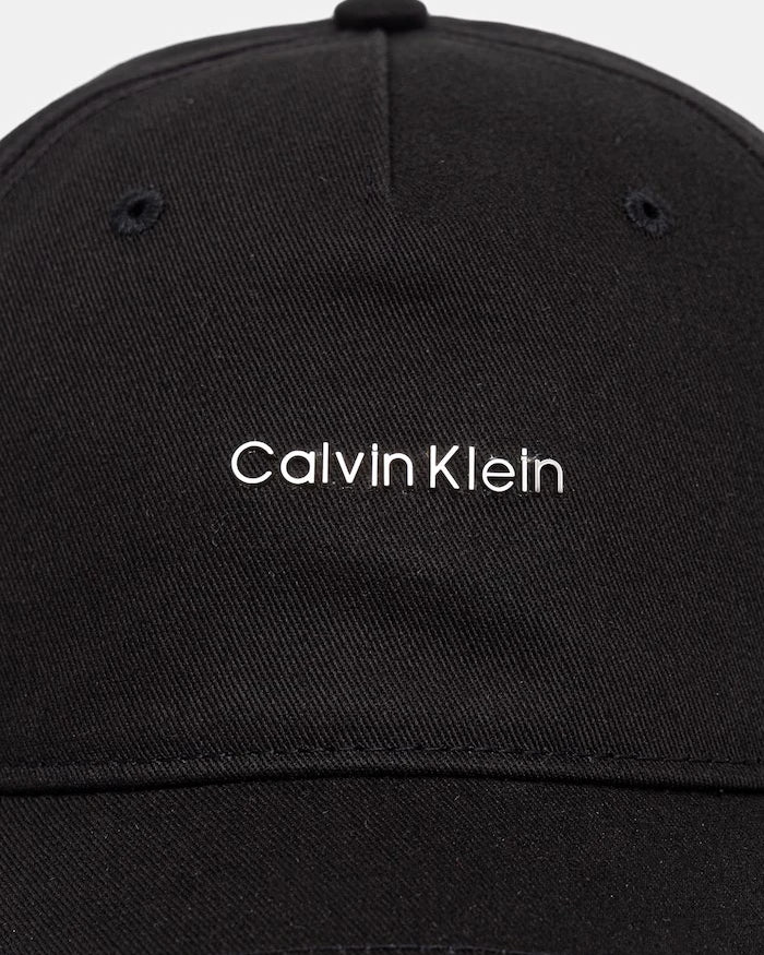 Calvin Klein pamuk бейzbol şapkası