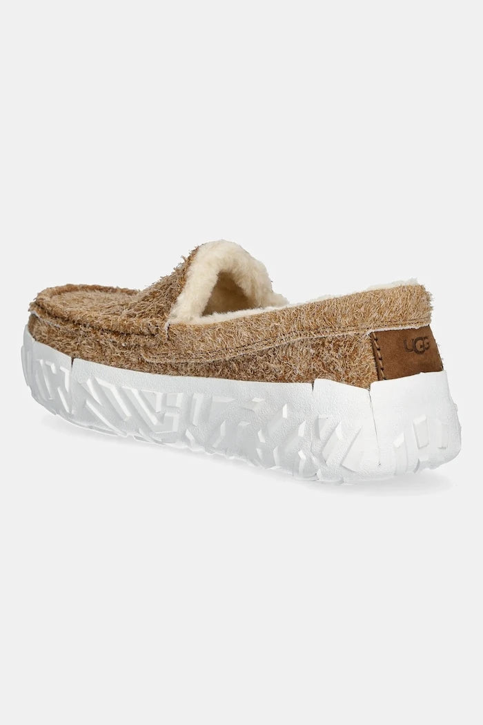 Велурени мокасини UGG Ascot Wrap Tech