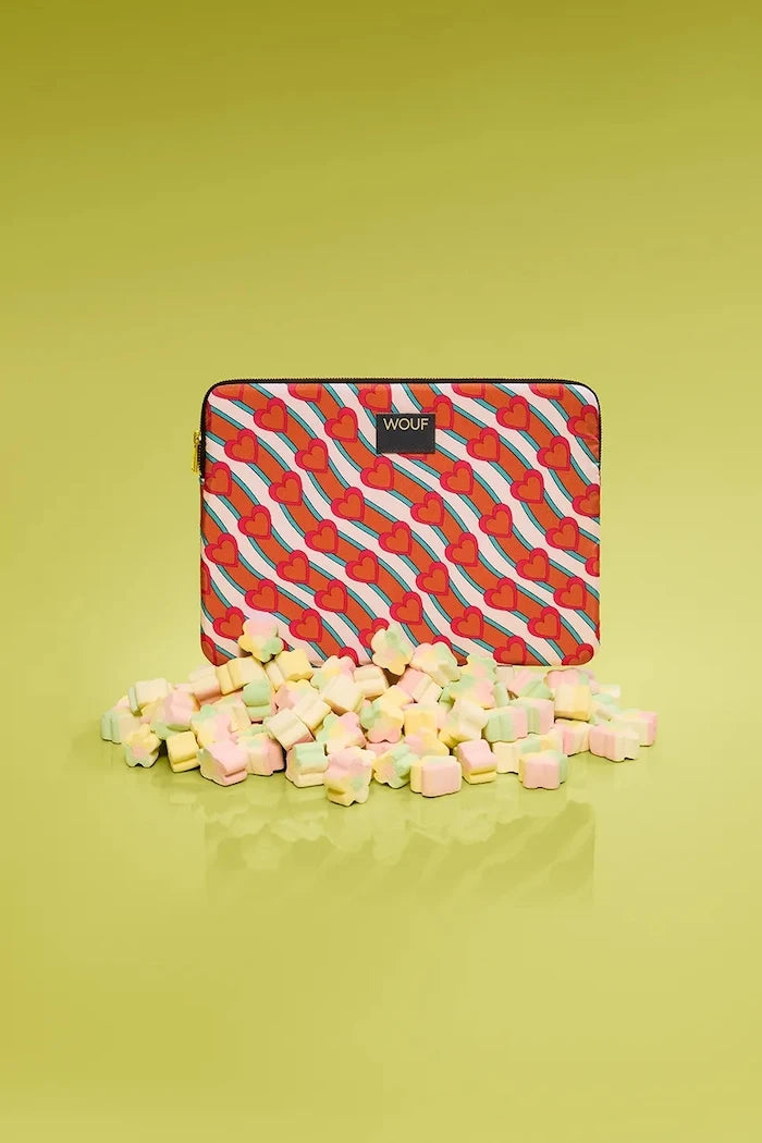 WOUF Heartbeat 15"/16" Laptop Kılıfı