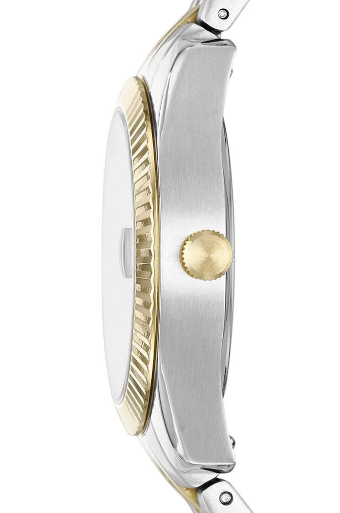 Fossil Saat