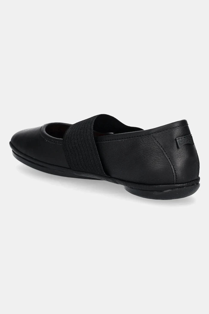 Кожени балеринки Camper Right Nina