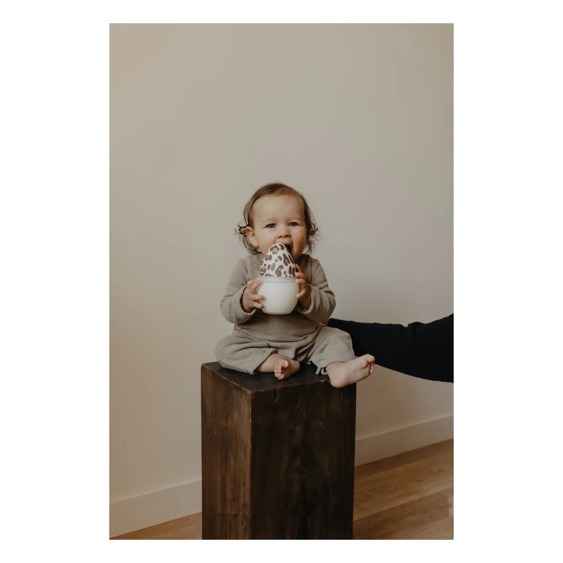 Elhée - Graouu medical silicone bottle and physiological teat | Camel