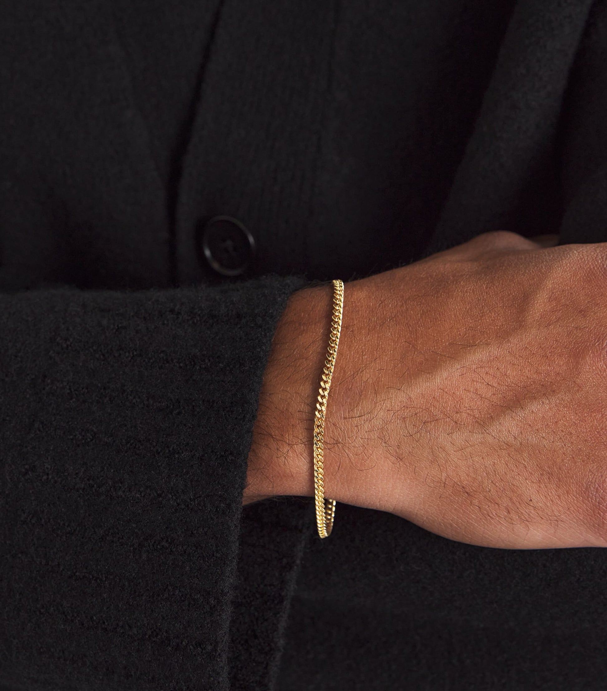 Medium Gold-Plated Curb Chain Bracelet