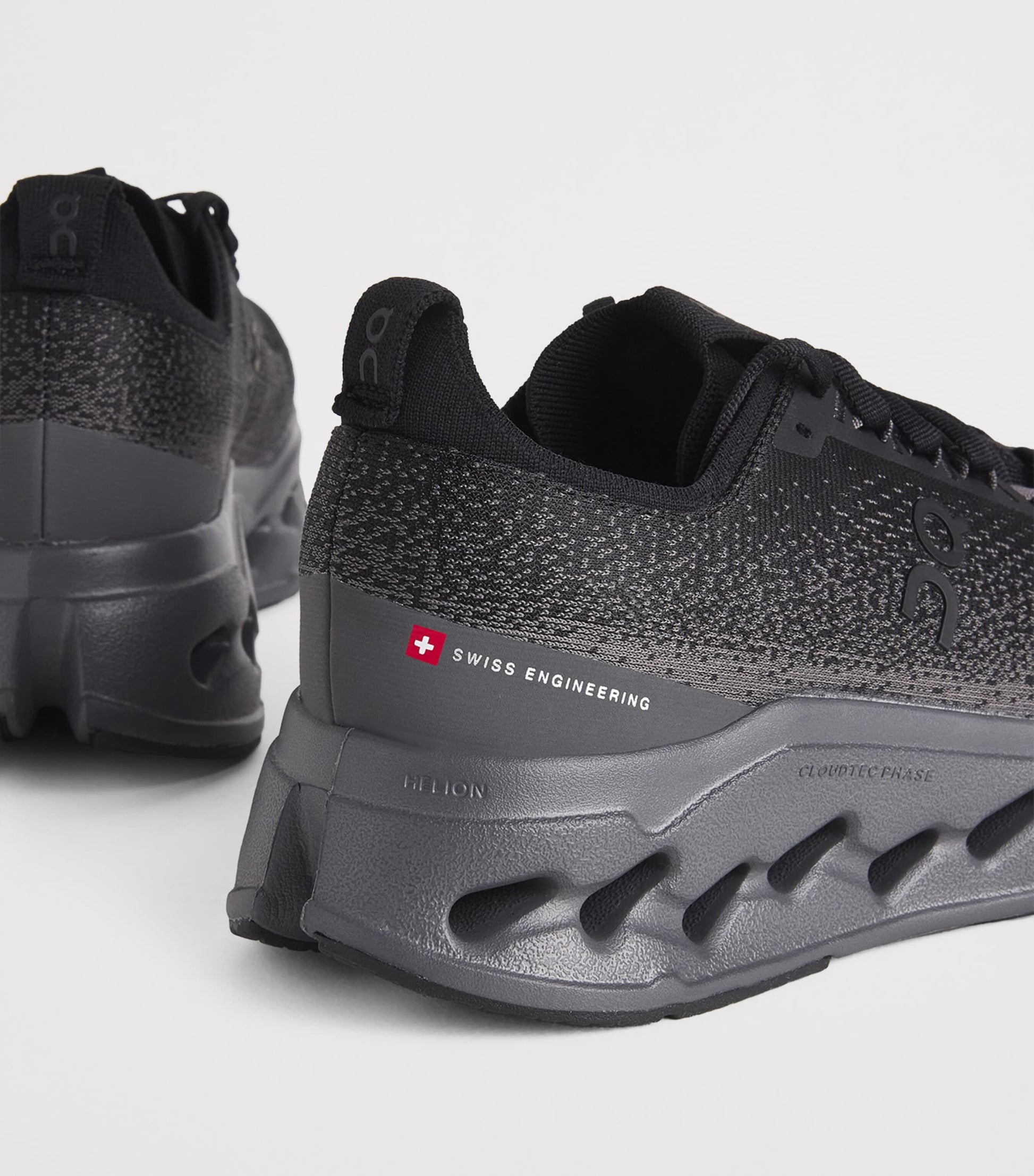 Black Cloudsurfer Max Trainers