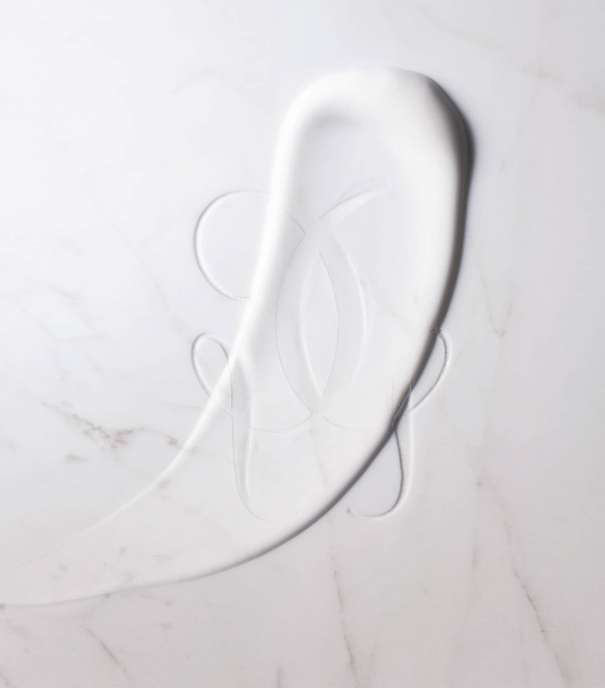 Musc Outreblanc Scented Hand & Body Lotion (300ml)