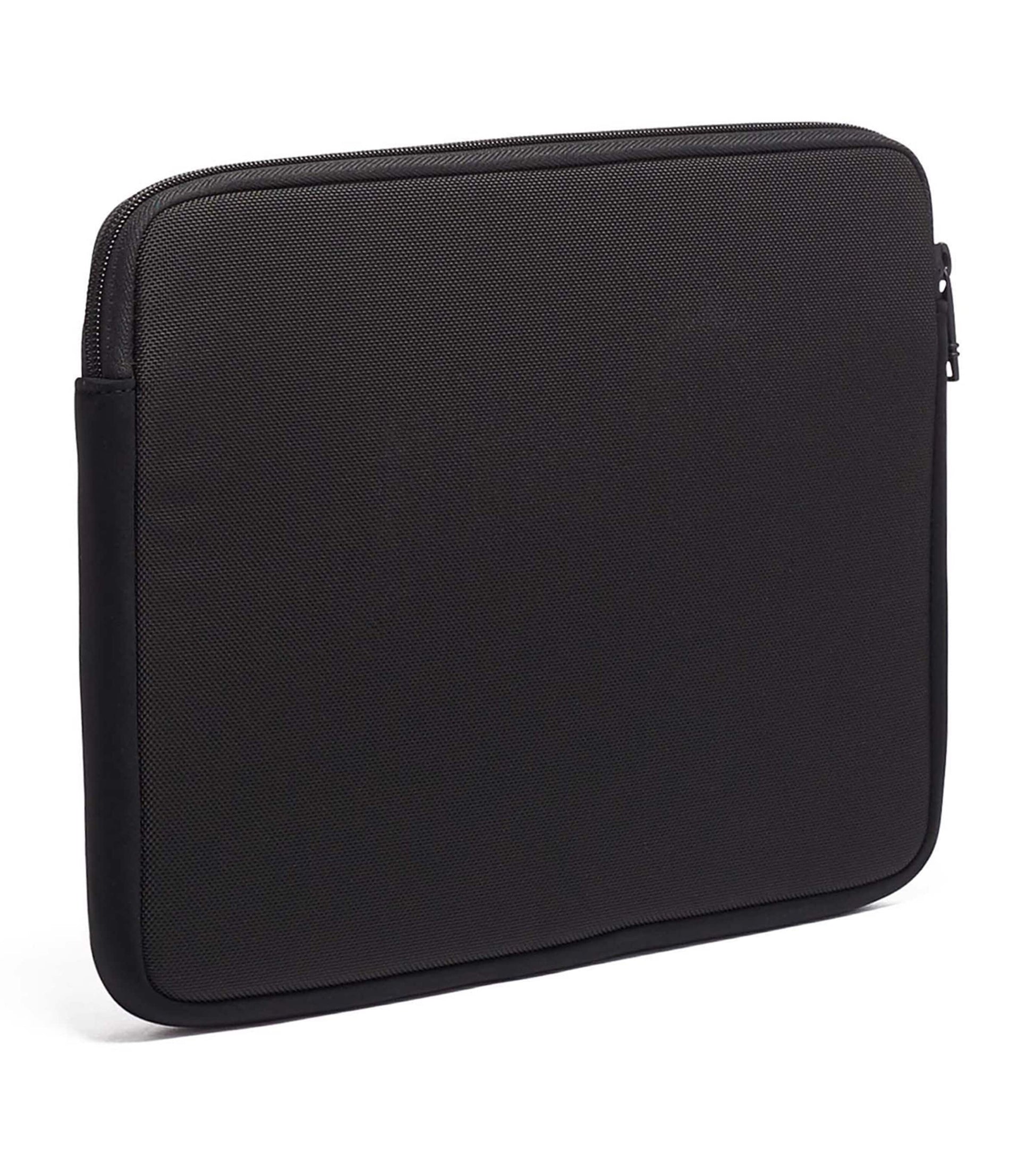 Tumi Alpha 3 Medium Laptop Cover