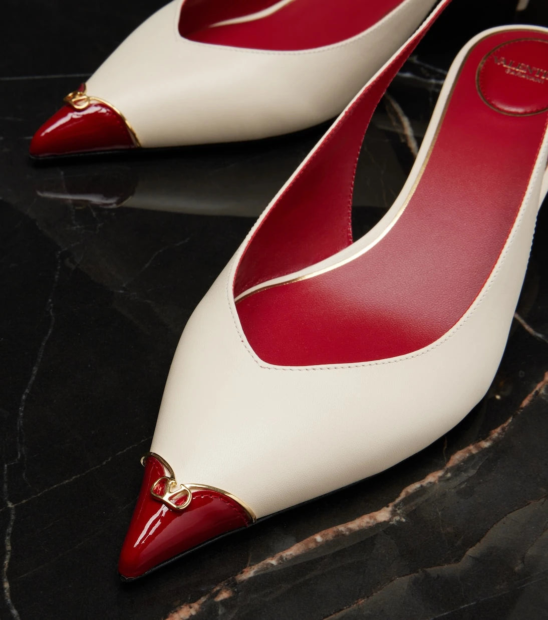 Valentino Garavani - Heartip leather slingback pumps