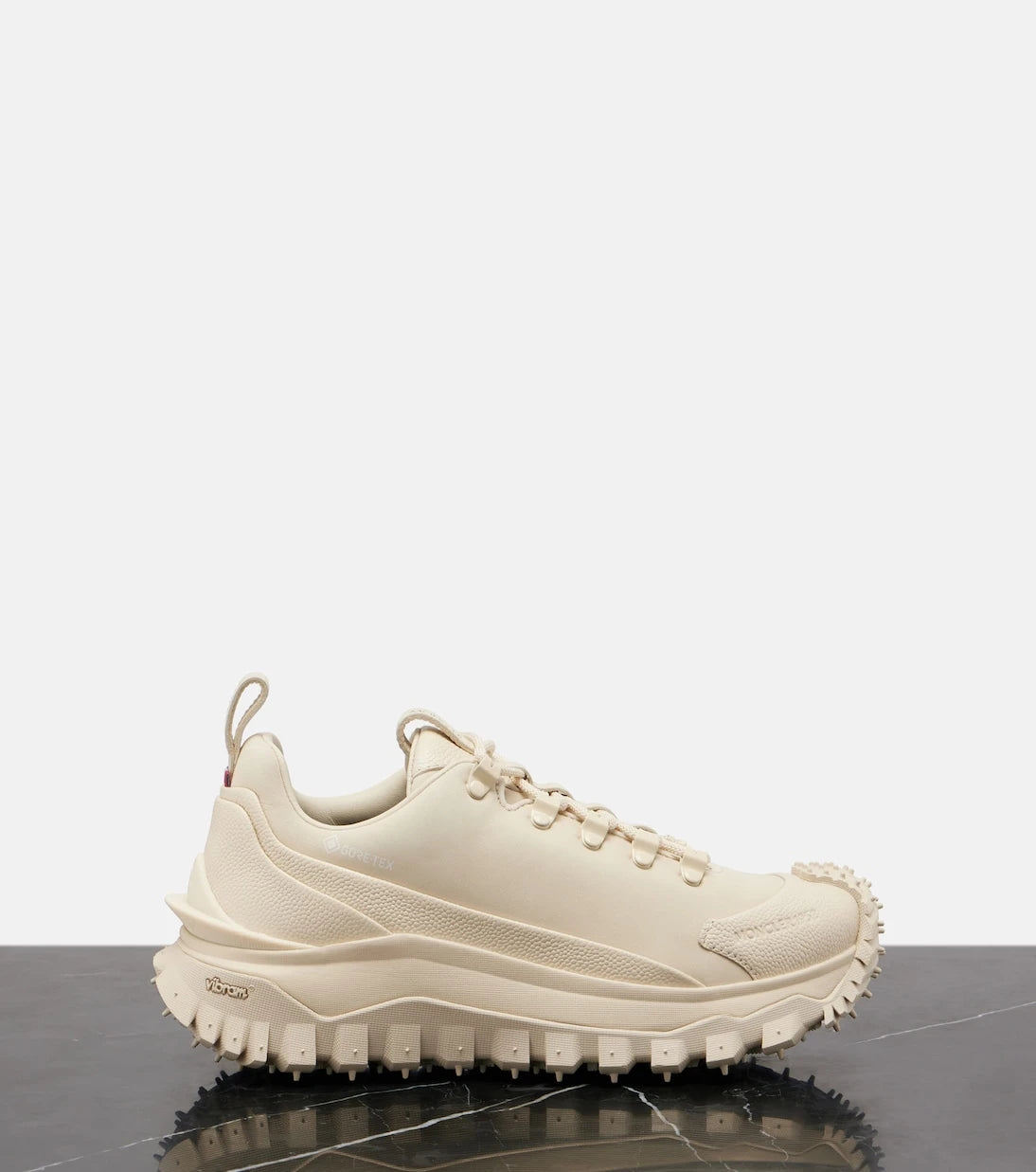 Moncler - حذاء سنيكرز Trailgrip Apex الجلدي