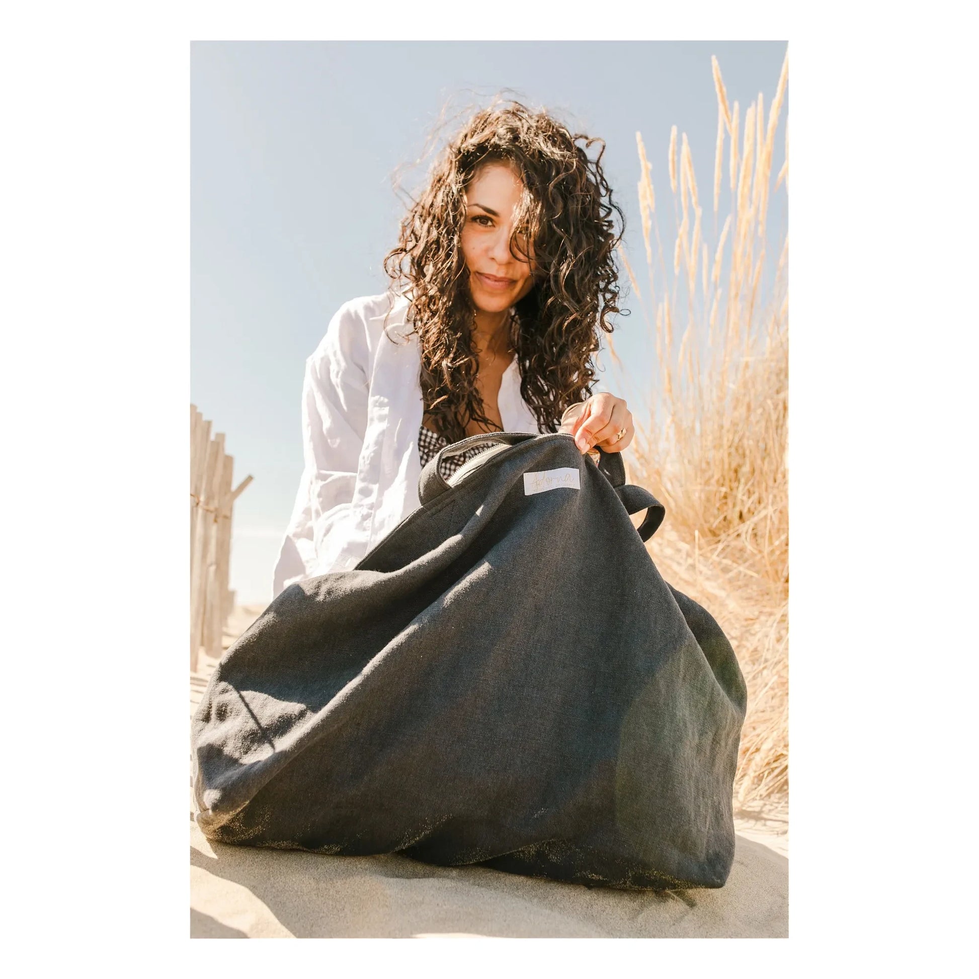 Adorna - Caroline Linen Weekend Bag | Navy blue
