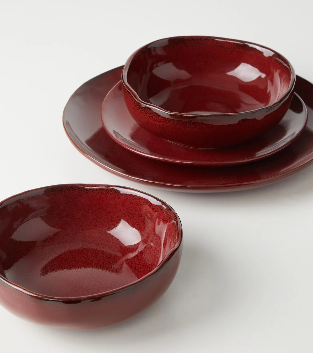 Serax - La Mère 12-piece dinner set by Marie Michielssen