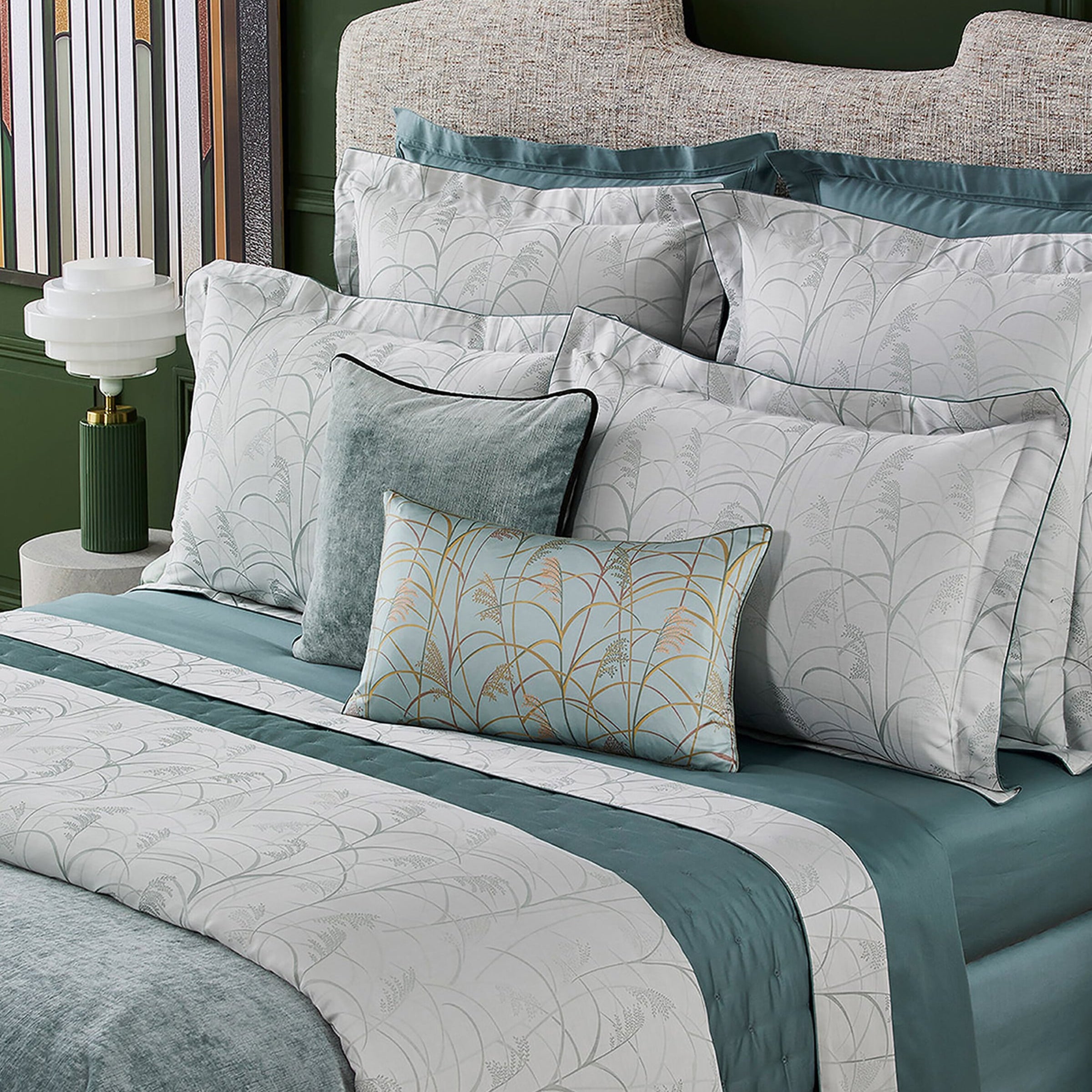 Graminee Super King Flat Sheet (270cm x 295cm)