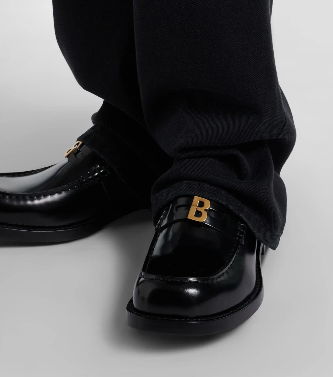 Balenciaga - Comfy leather penny loafers