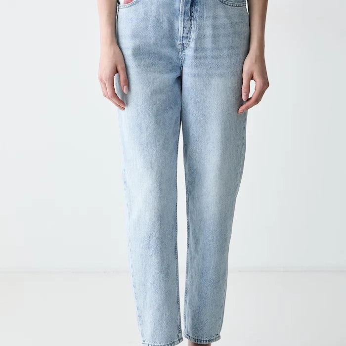 Tommy Jeans kadın mom fit jean