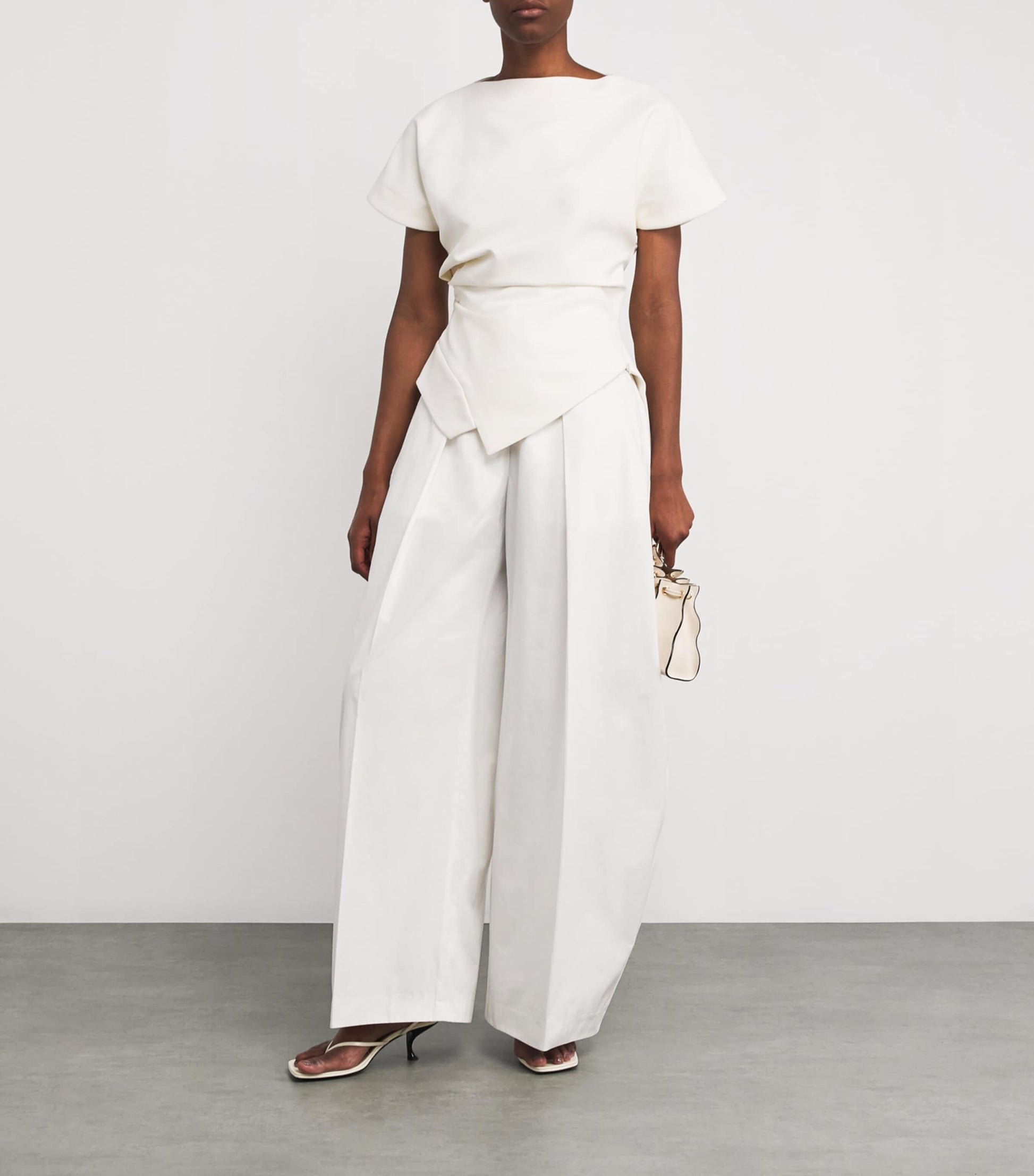 White Twill Pleated Ovalo Trousers