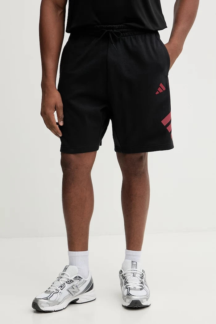 Къс панталон adidas