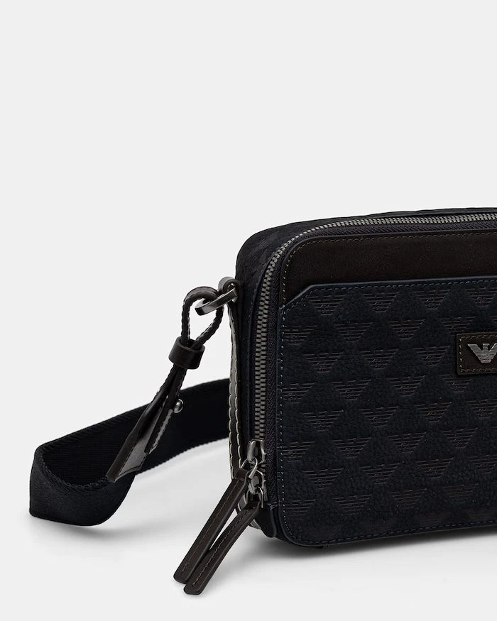 Emporio Armani erkek deri omuz çantası