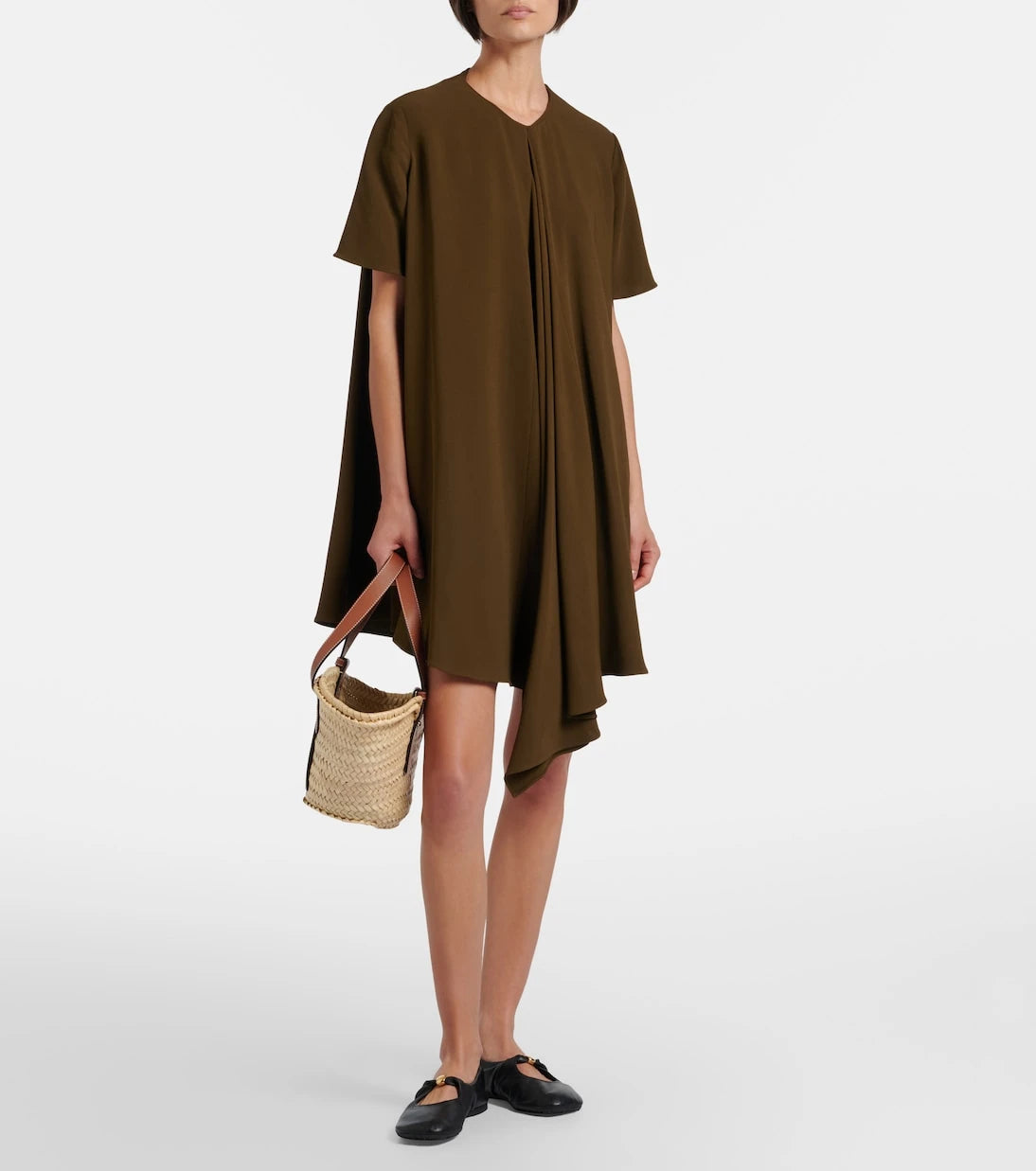 Loewe - حقيبة تسوق صغيرة منسوجة بحواف جلدية