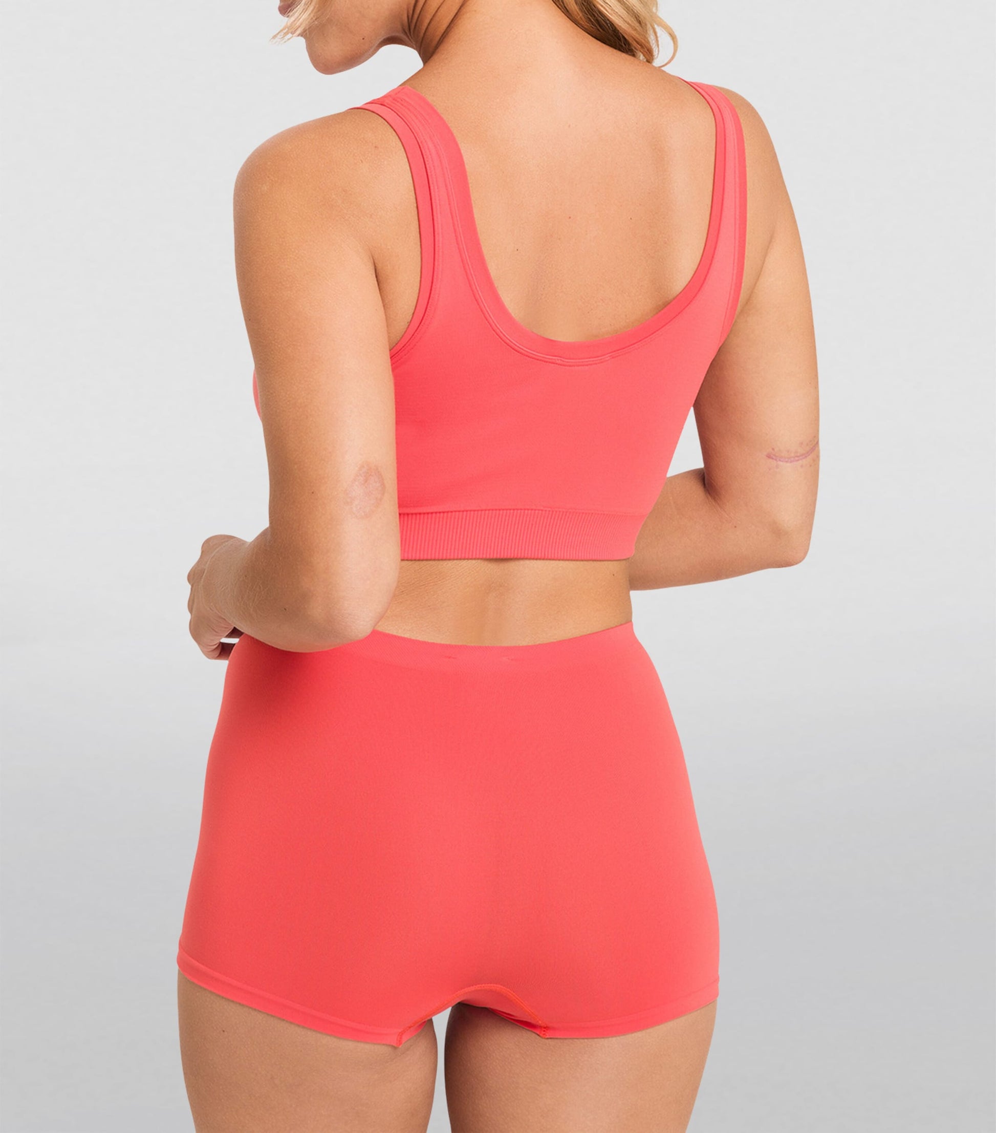 White Touch Feeling Crop Top