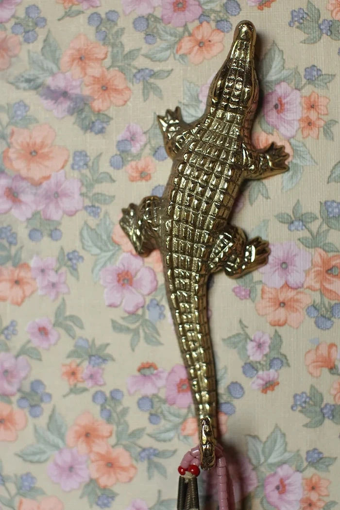 Закачалка за стена Doing Goods Chewy Crocodile Hook L