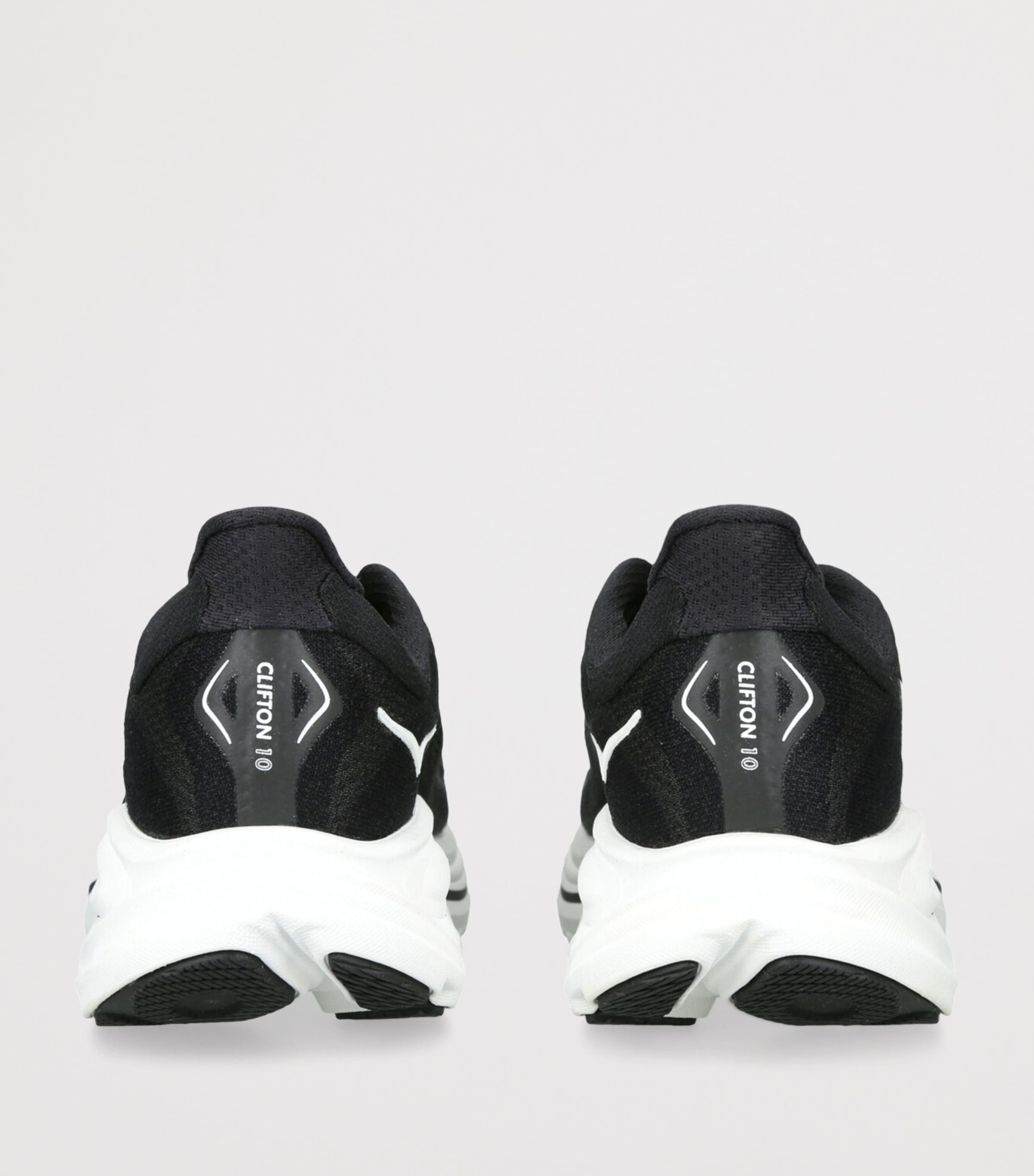 Black Clifton 10 Running Trainers