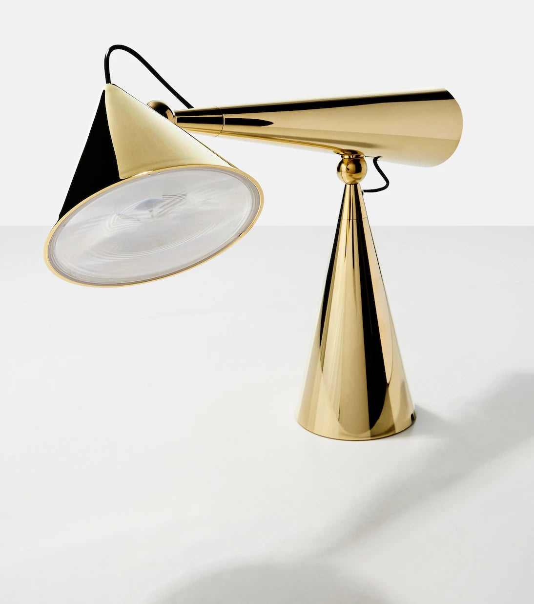 Tom Dixon - Pose Task LED desk lamp
