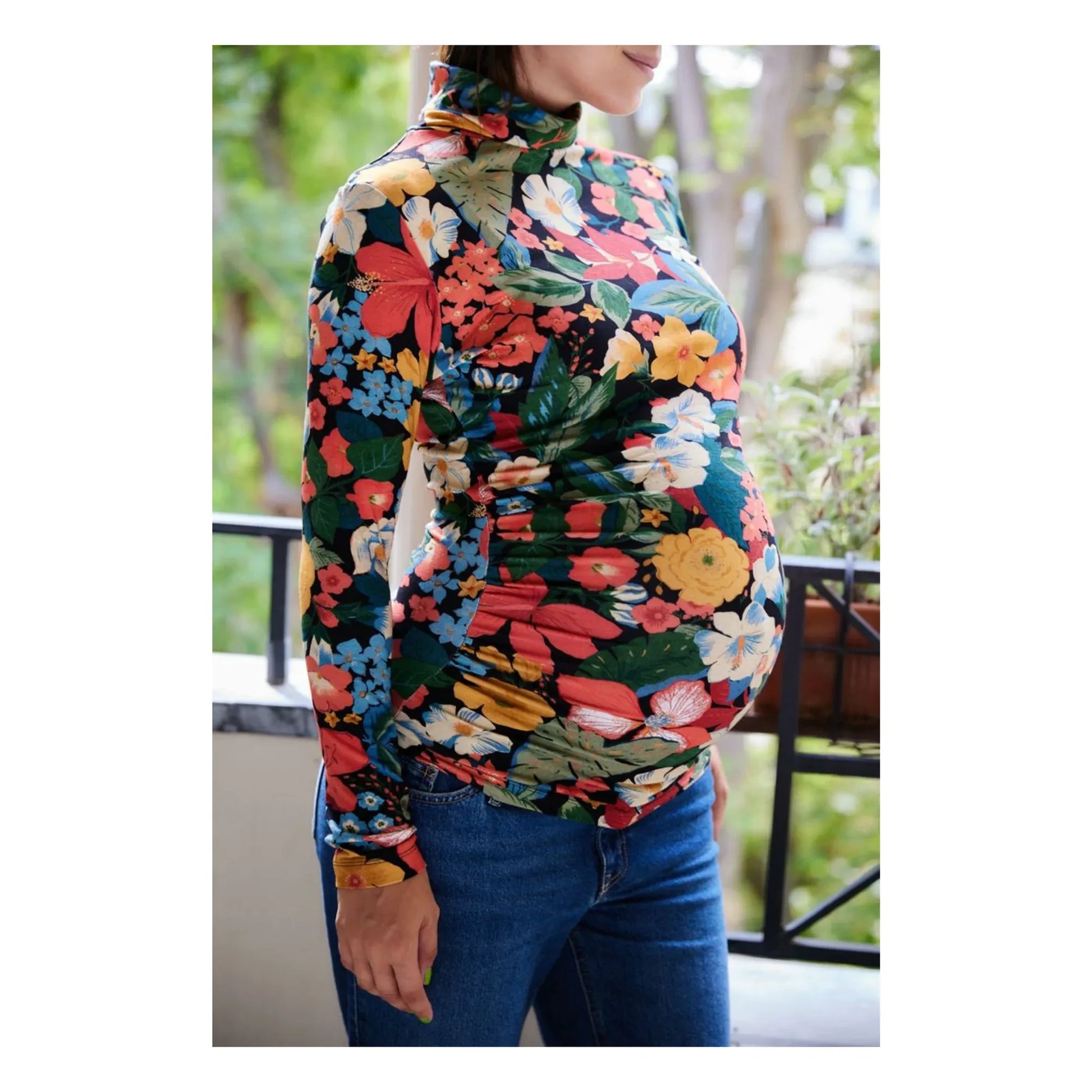 Paloma Collection - Mathilda Berries Pregnancy Top | Green