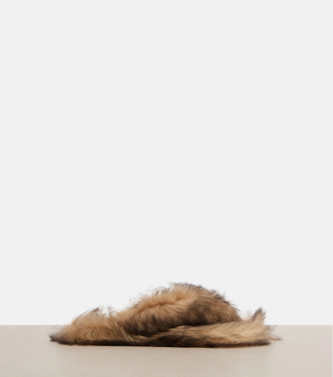 Dolce&Gabbana - Shearling thong sandals